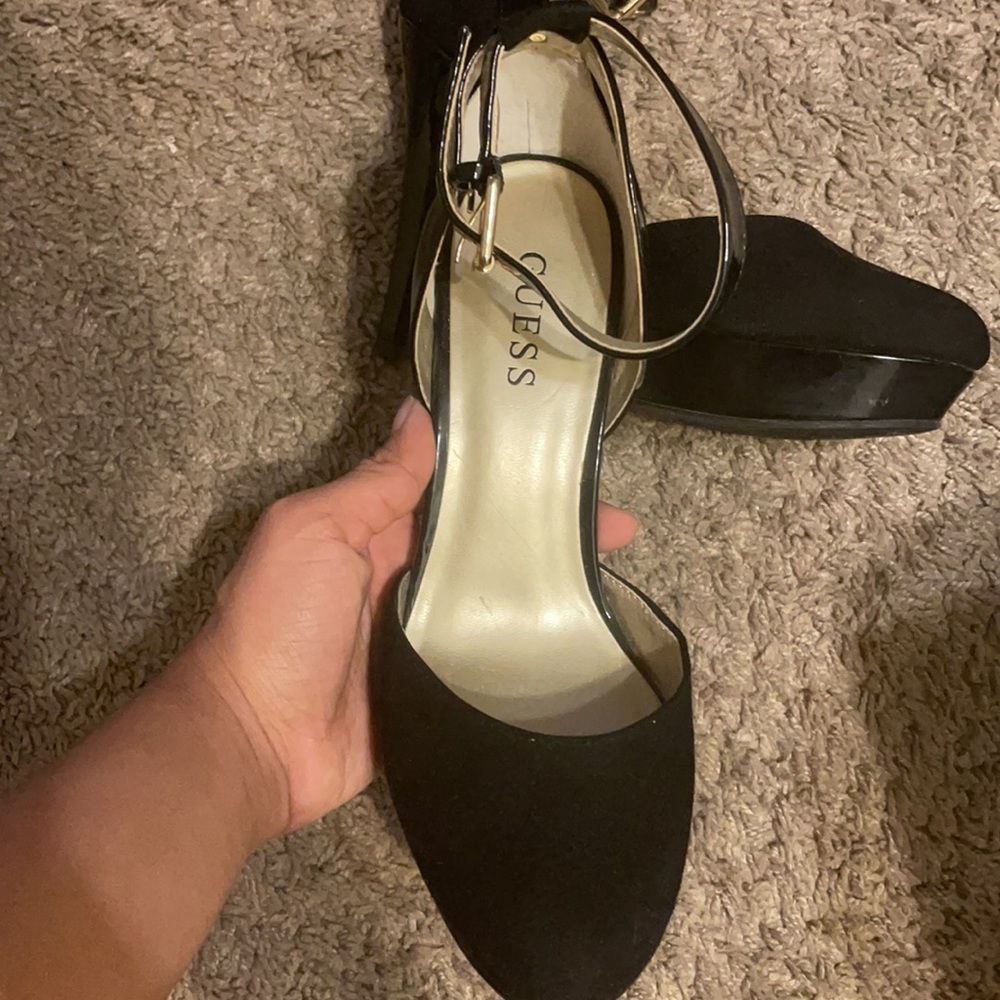 Heels 👠 - Picture 2 of 2
